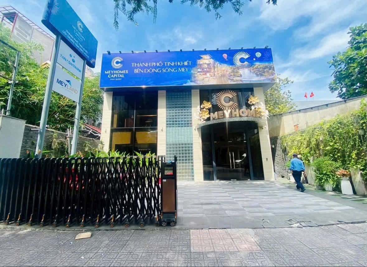 Nhà thuê tại Đường Võ Văn Tần, Quận 3